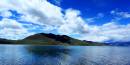 Lake Yamdrok, Tibet landscape photo 04  » Click to zoom ->