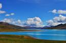 Lake Yamdrok, Tibet landscape photo 03  » Click to zoom ->