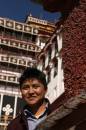 Me-Tibetan guide Tenzin Gelek  » Click to zoom ->