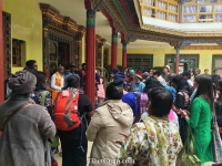   &raquo; Click to zoom ->