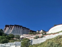   &raquo; Click to zoom ->