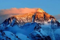   &raquo; Click to zoom ->