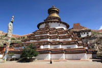   &raquo; Click to zoom ->