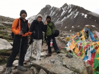   &raquo; Click to zoom ->