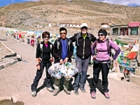   &raquo; Click to zoom ->