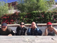   &raquo; Click to zoom ->