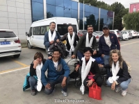   &raquo; Click to zoom ->