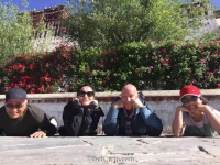   &raquo; Click to zoom ->