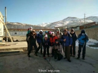   &raquo; Click to zoom ->