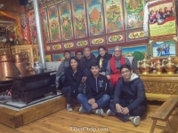   &raquo; Click to zoom ->