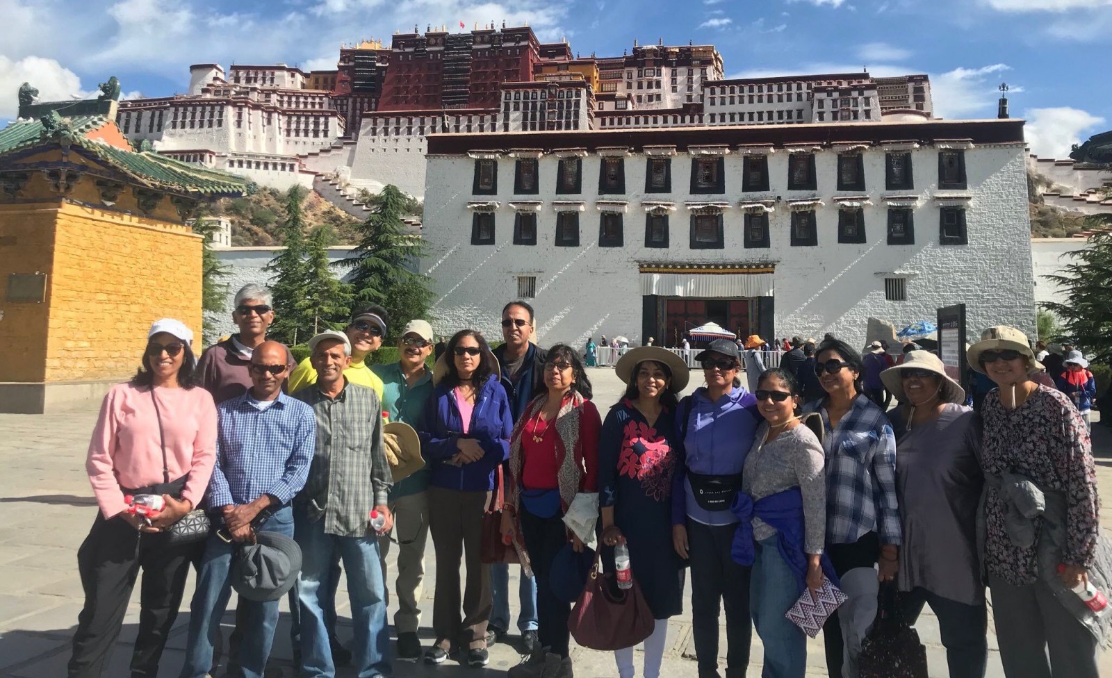 5 Days Highlight Tibet Journey to Lhasa and Yamdrok Lake 