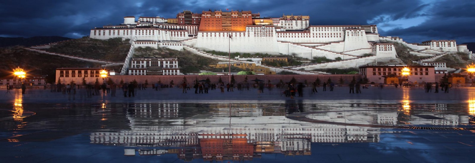1 day Lhasa must see tour site-Potala Palace, Jokhang Temple, Barkhor streets